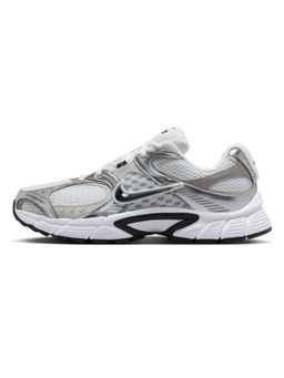 Nike - W V5 Rnr Women Grey Running Shoes