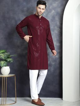 Jompers - Men Maroon Embroidered Sequined Kurta with Pyjama