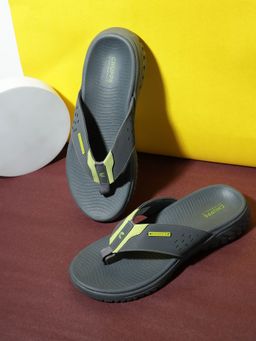 Chupps - Men Viper Grey Neon Casual Flipflops