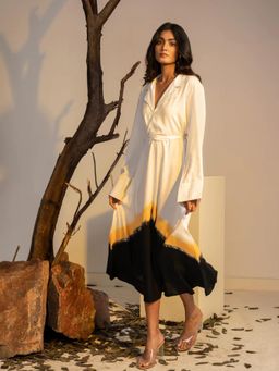 Dorabi - Diana White Dress with Belt