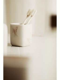 H&M - Beige Toothbrush Mug