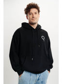 Black color option, Sold out, Currently selected