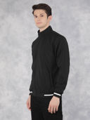 Black color option, Currently selected