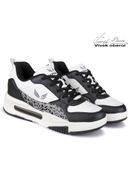 Black color option, Sold out, Currently selected