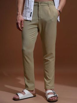 HIGHLANDER - Men Regular Fit Chinos