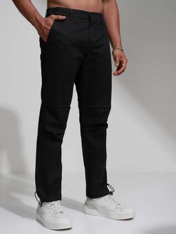 HIGHLANDER - Men Black Solid Elaticated Straight Fit Wide Leg Pant