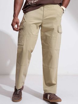 HIGHLANDER - Men Solid Regular Fit Mid-Rise Casual Cargos