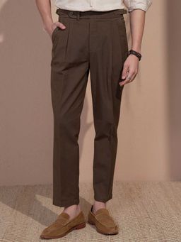 HIGHLANDER - Men Solid Regular Fit Casual Trousers