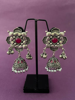 Digital Dress Room - Square Red Enamel Pearl Design Jhumka