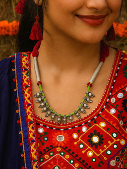 Digital Dress Room - Oxidised Silver Necklace Flower Design with Green and Red Cord