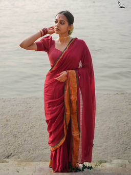 Suta - Maroon Cotton Slub Saree Without Blouse