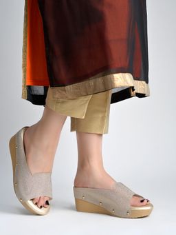 Shoetopia - Embellished Comfort Silver Heels For Women