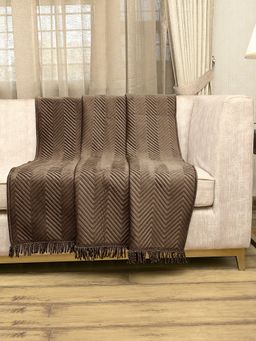 Saral Home - Chevron Sofa Throw Brown