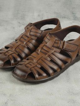Metro - Mens Tan Velcro closure Casual - Sandals with Flat sole
