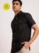 Black color option, Currently selected