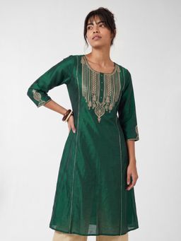 max - Green Embroidered A-Line Round Neck Kurta
