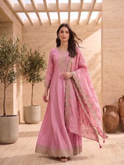 INDDUS - Pink Embellished/Sequined Flared Round Neck Kurta & Dupatta