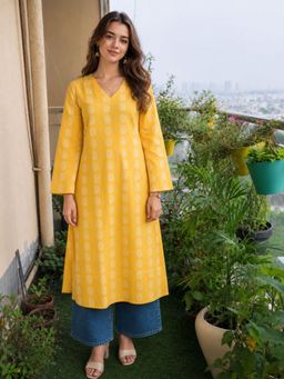MYSHKA - Yellow Floral Regular V-Neck Kurta