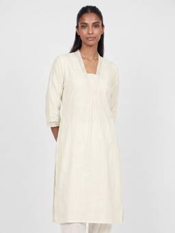 max - Off White Textured Straight V-Neck Kurta
