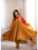 Mustard color option, Currently selected