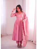 Pink color option, Currently selected