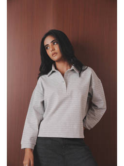 COLOR CAPITAL - Women Grey Collared Polo Sweatshirt