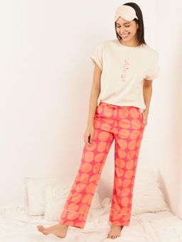 Sweet Dreams - Snoopy Gleeful Pyjama & T-Shirt (Set of 2)