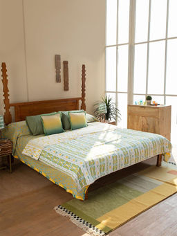 Freedom Tree - Window To The Field Pure Cotton And Wool Multi-Colored Woven Rug - 5Ft X 8Ft