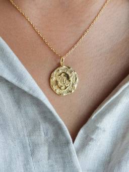 ANUSHKA JAIN JEWELLERY - 925 Pisces Zodiac Necklace In Sterling Silver With Gold Vermeil