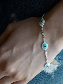 ANUSHKA JAIN JEWELLERY - 925 Looped Evil Eye Bracelet In Sterling Silver With Gold Vermeil