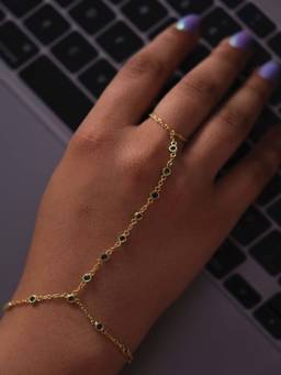 ANUSHKA JAIN JEWELLERY - 925 Emerald Hathfool In Sterling Silver With Gold Vermeil