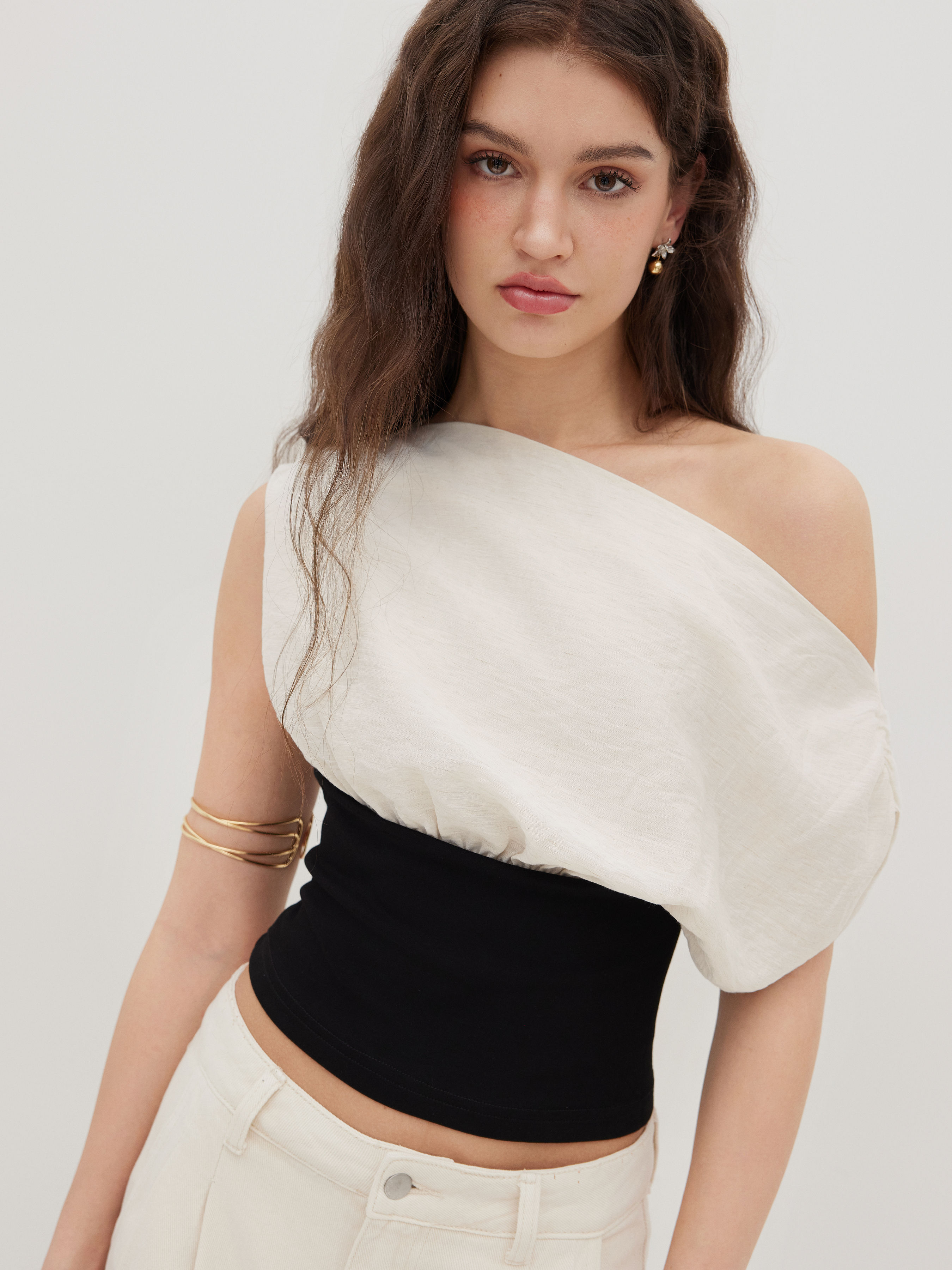 cider Linen-blend Asymmetrical Neck Two Tone Ruched Top-picture-39
