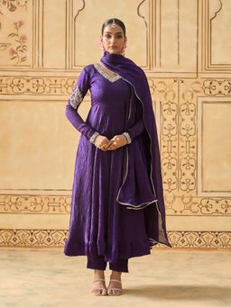 Fiorebymalar - Purple Embellished Amethyst Dress