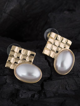 E2O - Square Shape With Round Pearl Gold Stud Earring