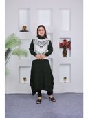 Green color option, Sold out, Currently selected