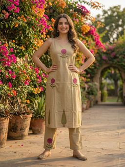 FASHOR - Women Beige Floral Embroidered Co-Ord Set