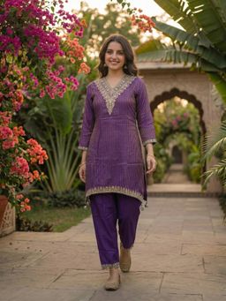 FASHOR - Women Purple Stripes Embroidered Kurta with Pant