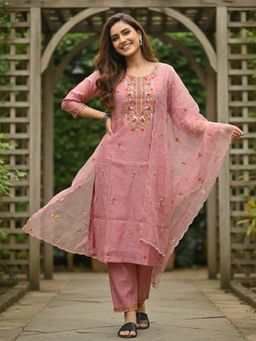 FASHOR - Women Pink Floral Embroidered Kurta with Pant and Dupatta