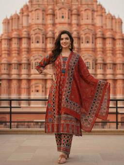 FASHOR - Women Rust Floral Printed Kurta with Pant and Dupatta