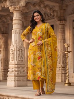FASHOR - Women Yellow Floral Printed Kurta with Pant and Dupatta