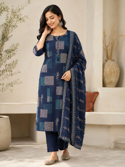 Vastramyaa - Women Navy Blue Printed Tassels Kurta with Pant and Dupatta