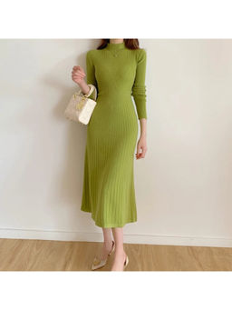 MISS MOSA BY AKANKSHA - Misty Green Premium Woolen Knitted Midi Dress