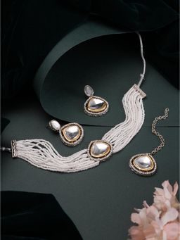 Gahan - Gold-Plated Austrian Diamond Studded & Beaded Jewellery Set with Maangtikka