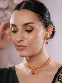 Gahan - Jazz And Sizzle Gold-Plated Red Stone Studded- Spiral Necklace Set