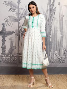 VISHUDH - Women Green Printed Midi Dress