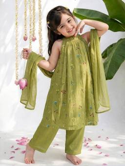 ARTH LIFE - Olive Garden Girls Festive Kurti With Pant And Dupatta