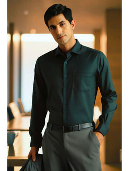 Louis Philippe - Men Green Solid Full Sleeves Formal Shirt