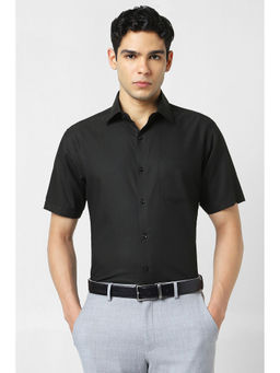 Van Heusen - Men Black Textured Half Sleeves Shirt