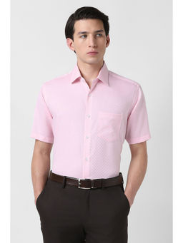 Van Heusen - Men Pink Textured Half Sleeves Shirt