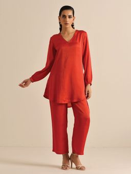 trueBrowns - Red Silk Blend Short Co-Ord (Set of 2)